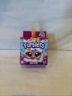 Hasbro Furby Furbies Loo-Lay Interactive Toy